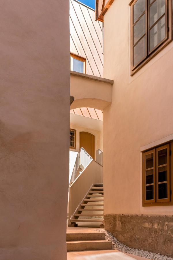 Kai 36 - Hotel Zwischen Fels Und Fluss Γκρατς Εξωτερικό φωτογραφία Interior of the house