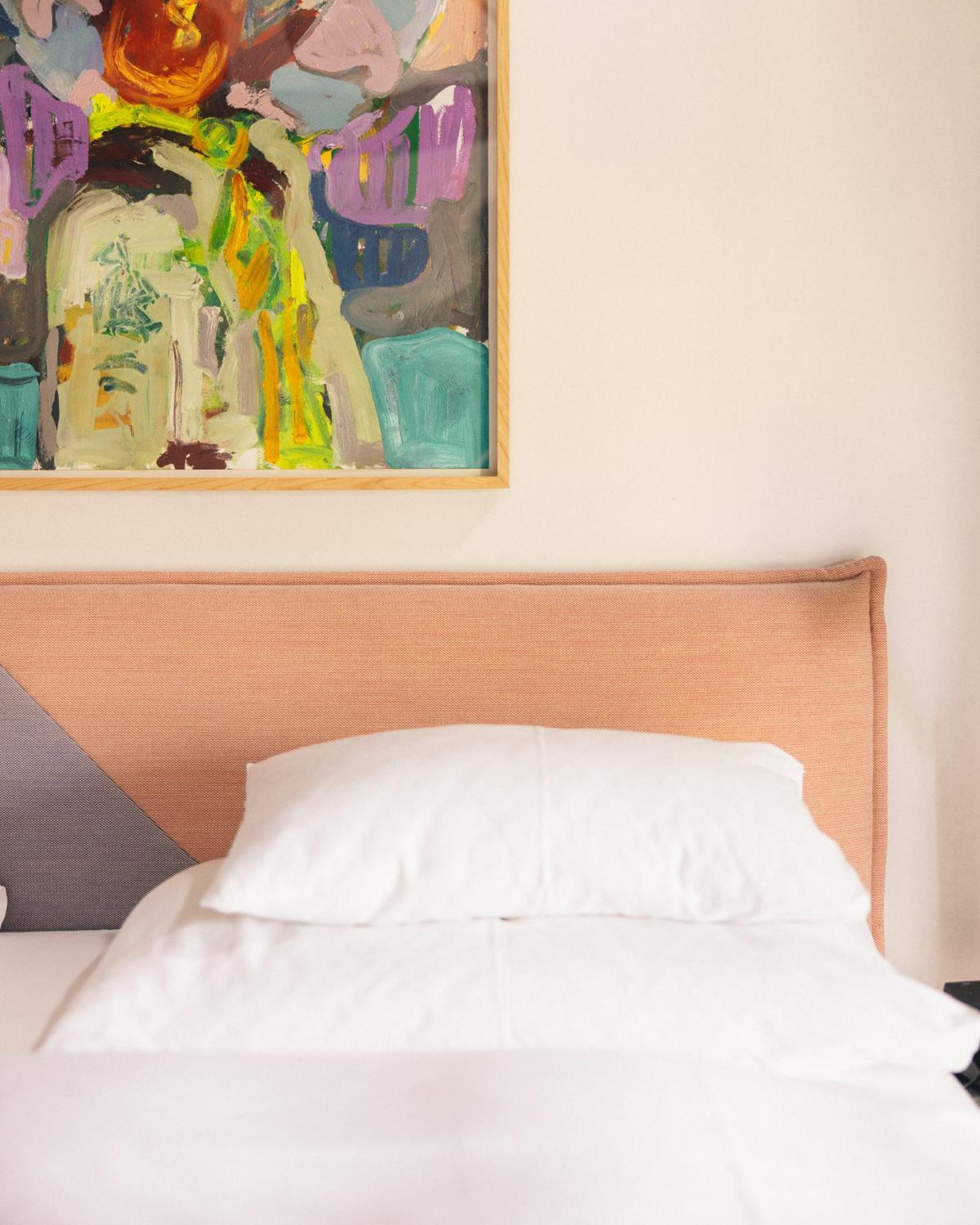 Kai 36 - Hotel Zwischen Fels Und Fluss Γκρατς Εξωτερικό φωτογραφία A body pillow